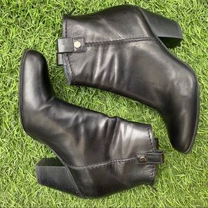 Russel \u0026 Bromley Boots 